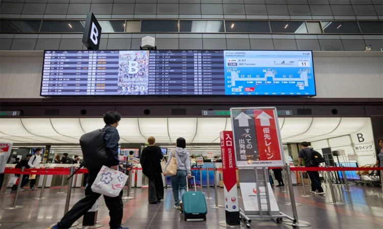 জাপানে মন্দা ও হোটেল ভাড়া বৃদ্ধিতে গোল্ডেন উইকে স্থানীয়দের ভ্রমণে অনাগ্রহ