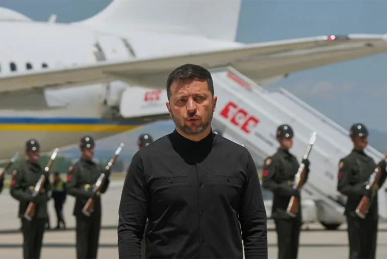 তুরস্কের আলোচনায় 'ডামি' প্রতিনিধি পাঠিয়েছে রাশিয়া: জেলেনস্কি