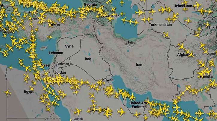 পরবর্তী নির্দেশ না দেওয়া পর্যন্ত ইরানের আকাশসীমা বন্ধ