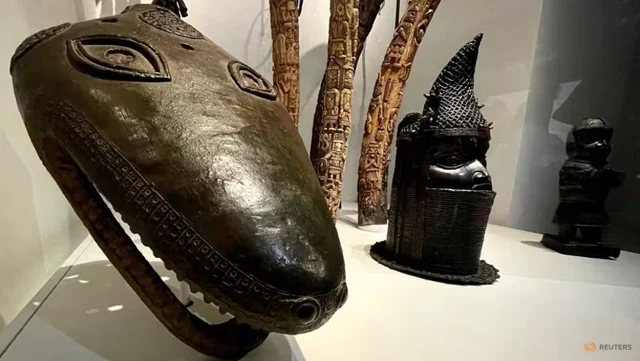 নেদারল্যান্ডসের কাছ থেকে লুট হওয়া ১১৯টি প্রাচীন ভাস্কর্য ফেরত পেল নাইজেরিয়া