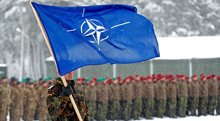 ন্যাটোর ওপর চাপ বাড়িয়ে প্রতিরক্ষা ব্যয় চুক্তির পথে যুক্তরাষ্ট্র