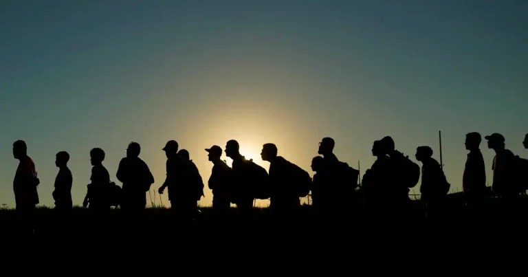 মার্কিন আদালত অভিবাসীদের জন্য উচ্চঝুঁকির এলাকায় পরিণত