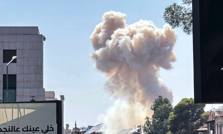 সিরিয়ার সেনা সদরদপ্তরে ইসরাইলের বিমান হামলা, সুইদায় নিহত ২৪৮