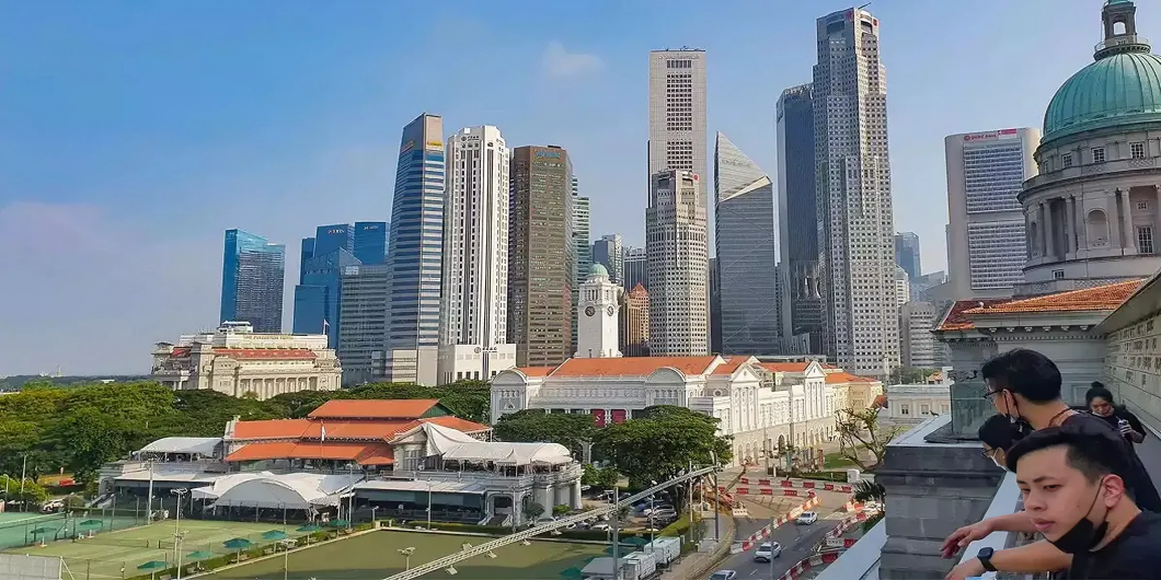 সিঙ্গাপুর ২০২৫ সালের প্রবৃদ্ধির পূর্বাভাস বাড়িয়েছে, তবে বিশ্বব্যাপী ঝুঁকির বিষয়ে সতর্কতা জারি