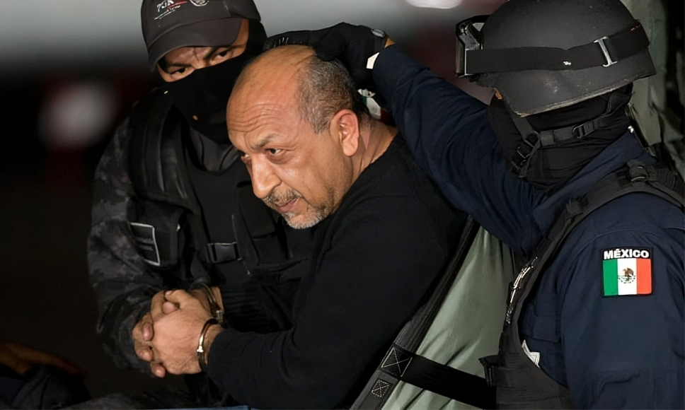 মেক্সিকো ২৬ জন পলাতক আসামিকে যুক্তরাষ্ট্রে প্রত্যর্পণ করল