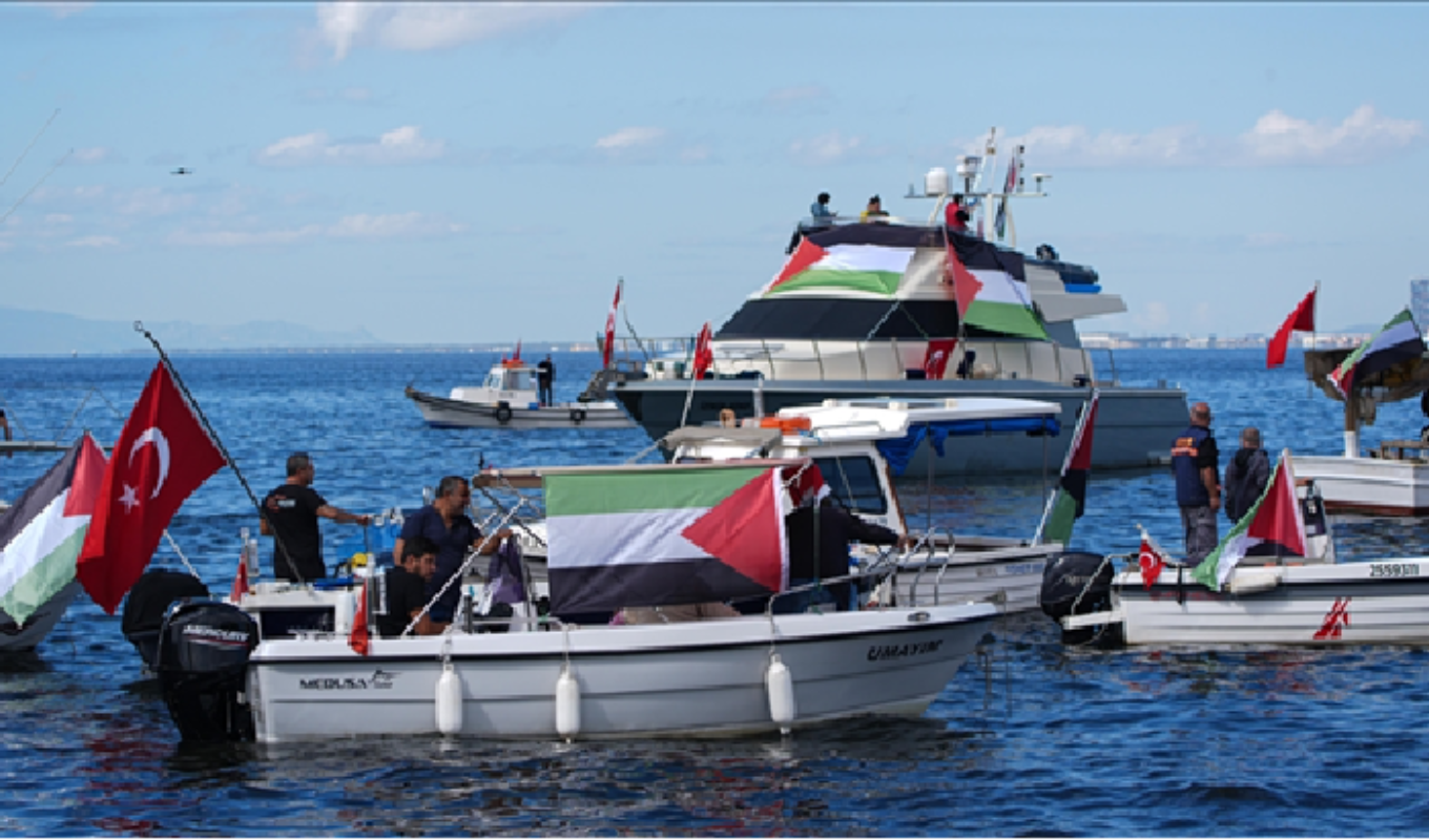 গাজার পথে এগিয়ে চলছে ফ্লোটিলার নতুন ত্রাণবাহী নৌবহর
