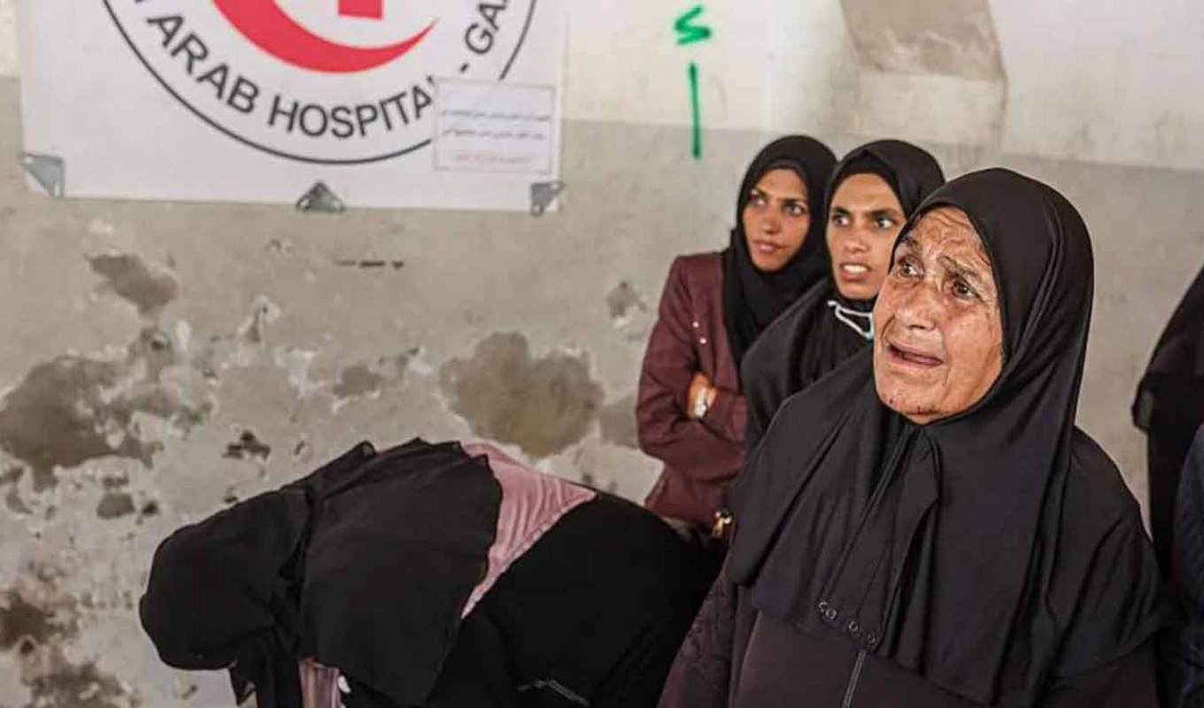 গাজায় ইসরায়েলি হামলায় ৭ শিশু ও ৩ নারীসহ একই পরিবারের ১১ জন নিহত 1 গাজায় ইসরায়েলি হামলায় ৭ শিশু ও ৩ নারীসহ একই পরিবারের ১১ জন নিহত