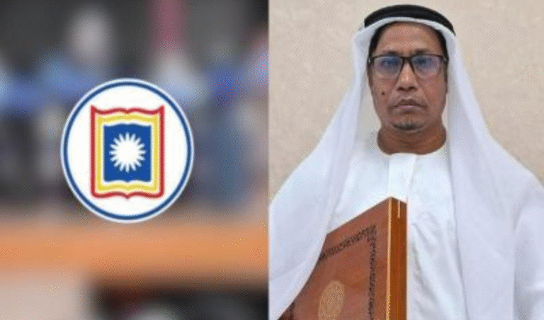 রাবি শিক্ষক হিজাব বিতর্কে কোরআন হাতে ক্লাসে