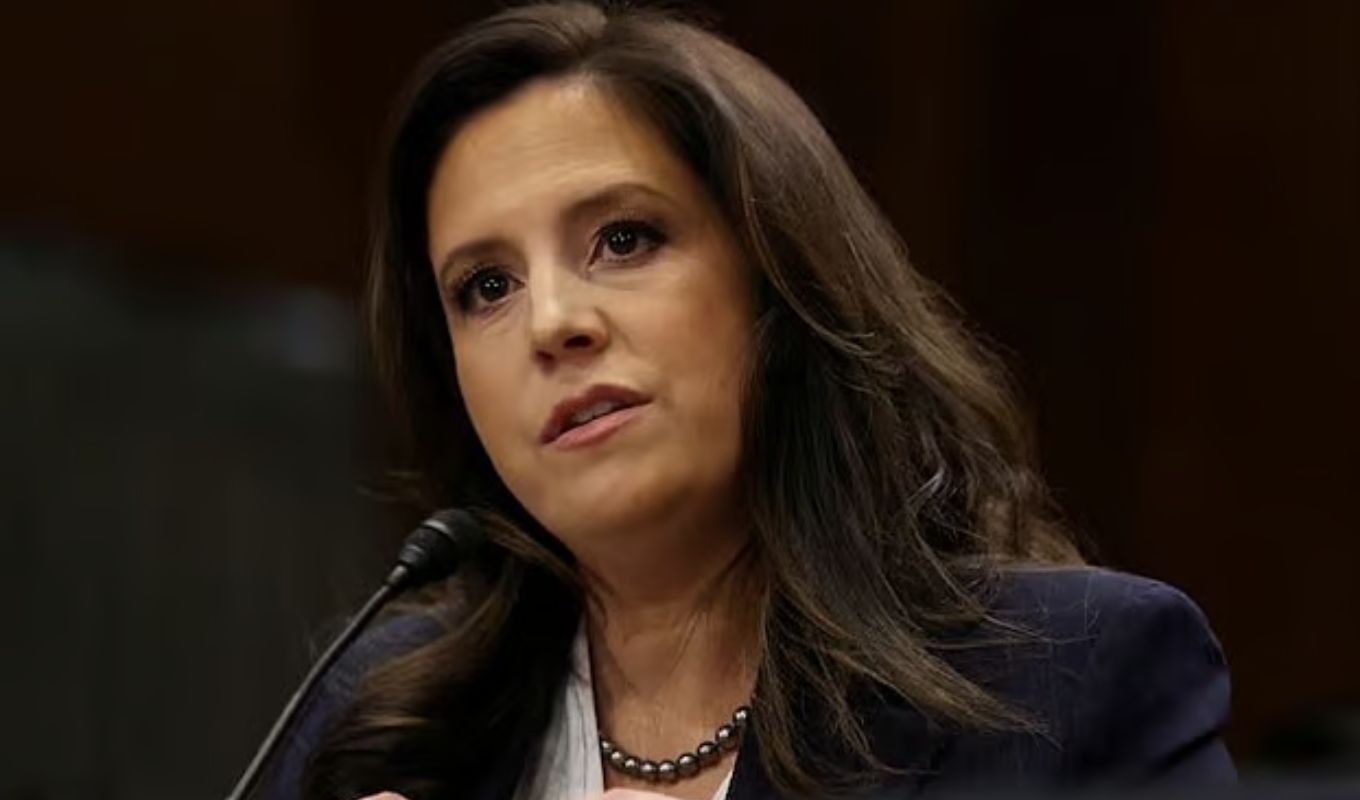 নিউইয়র্কে গভর্নরের আসনে রিপাবলিকান প্রতিদ্বন্দ্বী এলিস স্টেফানিকের লড়াই ঘোষণা 1 %E0%A6%8F%E0%A6%AC%E0%A6%BE%E0%A6%B0 %E0%A6%9F%E0%A7%8D%E0%A6%B0%E0%A6%BE%E0%A6%AE%E0%A7%8D%E0%A6%AA%E0%A7%87%E0%A6%B0 %E0%A6%A8%E0%A6%9C%E0%A6%B0 %E0%A6%A8%E0%A6%BF%E0%A6%89%E0%A6%87%E0%A6%AF%E0%A6%BC%E0%A6%B0%E0%A7%8D%E0%A6%95%E0%A7%87%E0%A6%B0 %E0%A6%A8%E0%A6%BF%E0%A6%AF%E0%A6%BC%E0%A6%A8%E0%A7%8D%E0%A6%A4%E0%A7%8D%E0%A6%B0%E0%A6%A3 %E0%A6%AA%E0%A7%8D%E0%A6%B0%E0%A6%BE%E0%A6%B0%E0%A7%8D%E0%A6%A5%E0%A7%80 %E0%A6%A4%E0%A6%BE%E0%A6%81%E0%A6%B0 %E0%A6%AC%E0%A6%BF%E0%A6%B6%E0%A7%8D%E0%A6%AC%E0%A6%B8%E0%A7%8D%E0%A6%A4 %E0%A6%8F%E0%A6%B2%E0%A6%BF%E0%A6%B8 %E0%A6%B8%E0%A7%8D%E0%A6%9F%E0%A7%87%E0%A6%AB%E0%A6%BE%E0%A6%A8%E0%A6%BF%E0%A6%95 নিউইয়র্কে গভর্নরের আসনে রিপাবলিকান প্রতিদ্বন্দ্বী এলিস স্টেফানিকের লড়াই ঘোষণা
