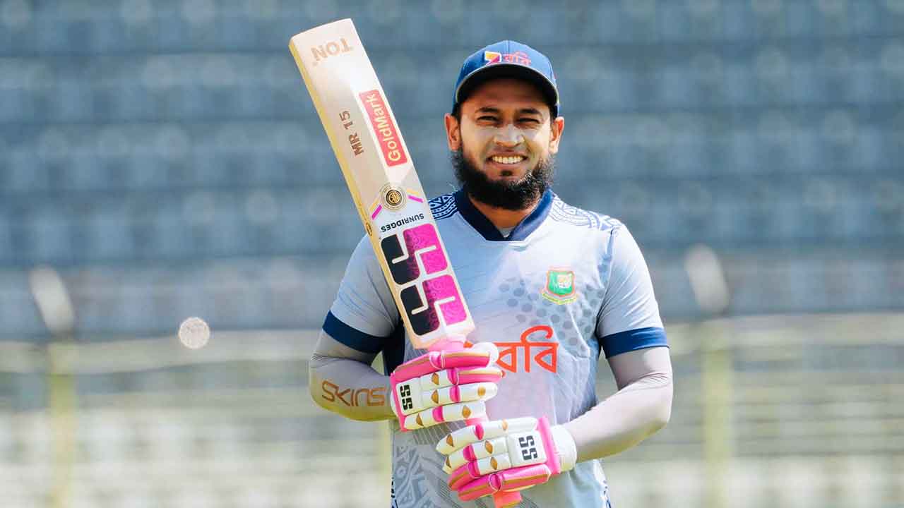 মিরপুরের উইকেট, মুশফিকের শততম: টাইগারদের বড় লক্ষ্য