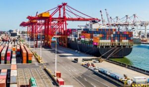 Bangladesh Faces Major Threats in Global Trade Bangladesh Faces Major Threats in Global Trade