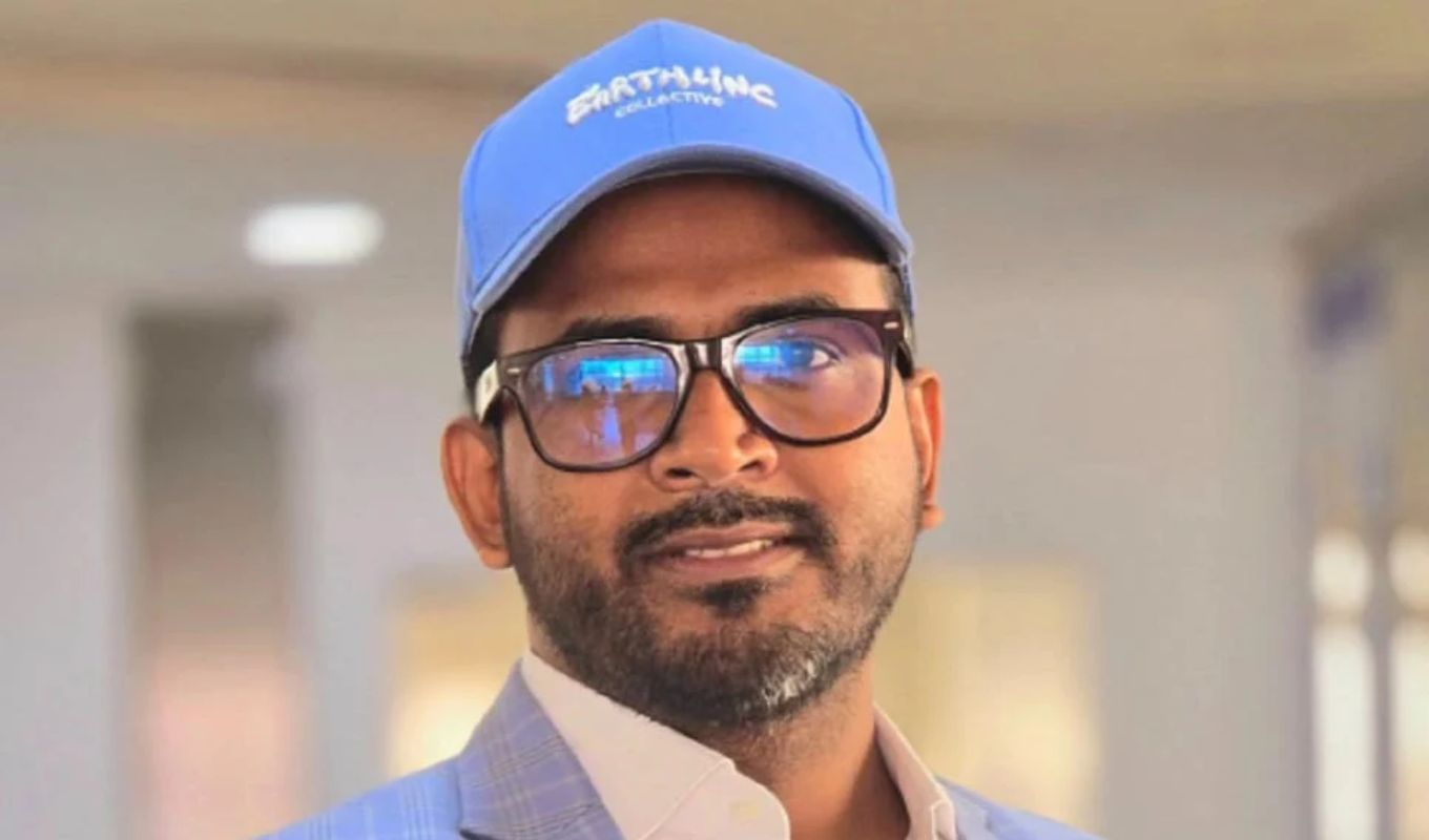 DB Police pick up journalist from his home at midnight সাংবাদিক মিজানুর রহমান সোহেলকে মধ্যরাতে ডিবি আটক