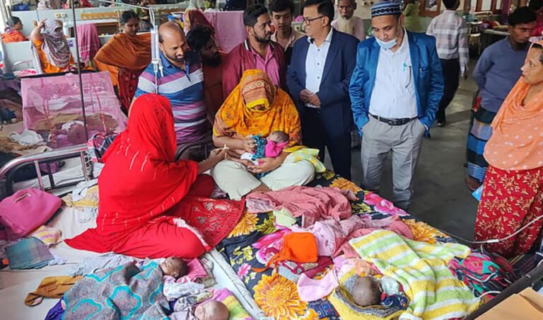 Five Simultaneously Born Newborns Admitted to Hospital in Barishal Due to Illness বরিশালে একসঙ্গে জন্ম নেওয়া পাঁচ নবজাতক হাসপাতালে ভর্তি