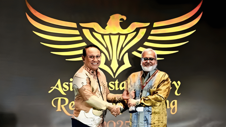 এন আর বি সি ব্যাংক পেলো ‘সিলভার র‍্যাঙ্ক’