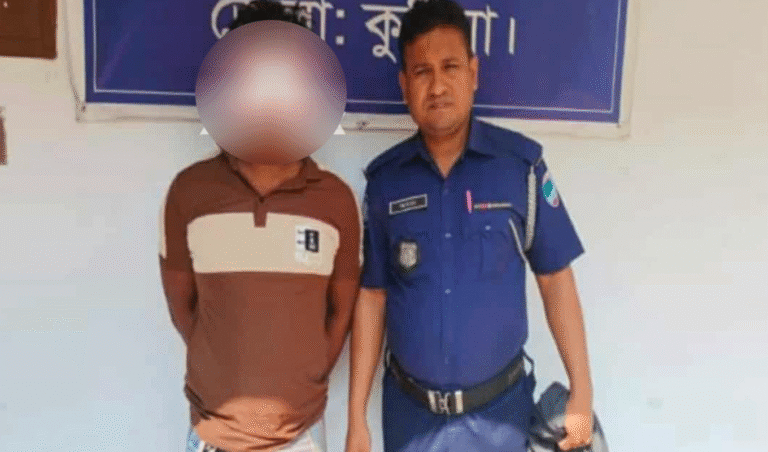 কুষ্টিয়ায় চোর আখ্যা দিয়ে দুই কিশোরকে নির্যাতন, গ্রেপ্তার ১