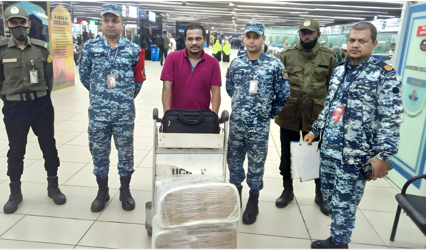 বিমানবন্দরে লাগেজ চুরি অভিযুক্ত যাত্রীর শাস্তি বিমানবন্দরে লাগেজ চুরি, অভিযুক্ত যাত্রীর শাস্তি