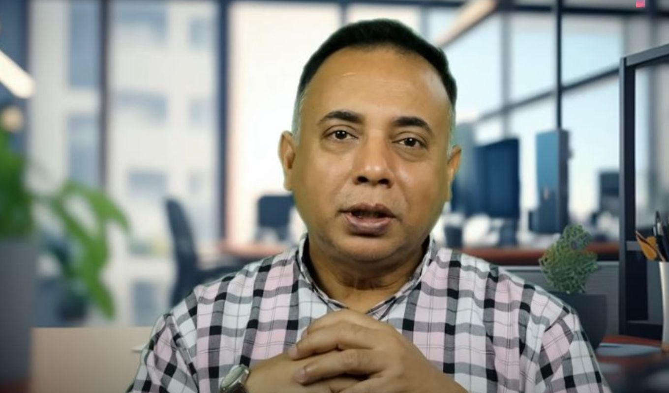 রাজনীতিতে স্বচ্ছতার অভাব বিভিন্ন সংশয়ের কারণ জিল্লুর রহমান স্বচ্ছতার অভাবে রাজনীতিতে সংশয় বাড়ছে: জিল্লুর রহমান