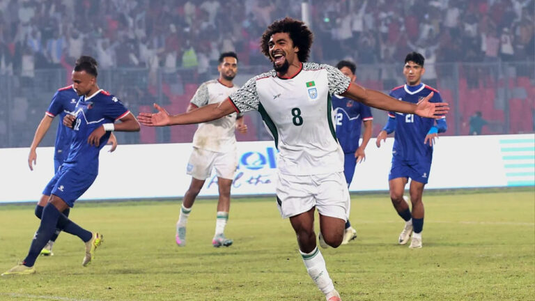 শেষ মুহূর্তের ত্রুটিতে ড্র বাংলাদেশের