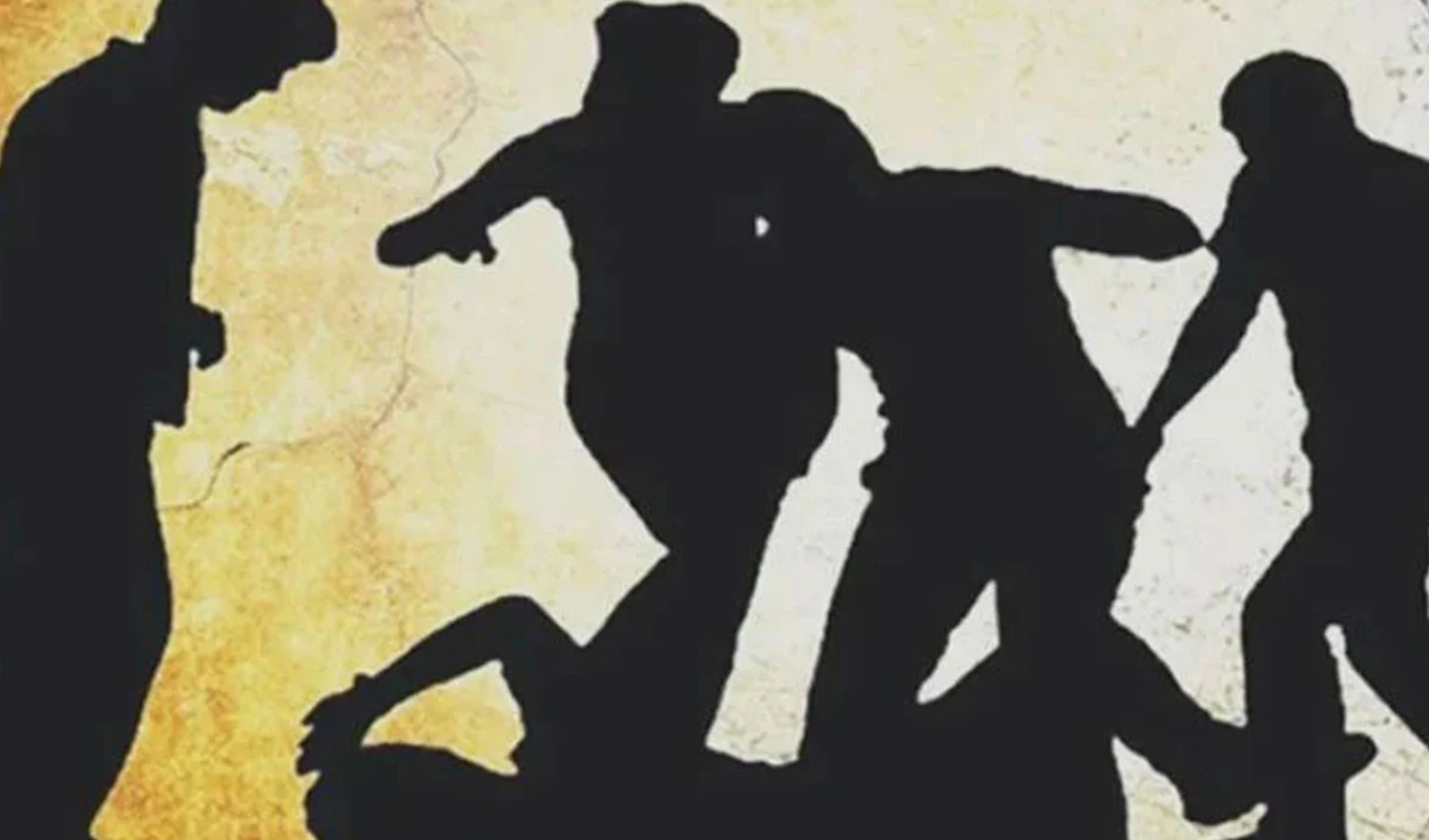 সীতাকুণ্ডে প্রতিবন্ধী যুবককে পিটিয়ে হত্যা