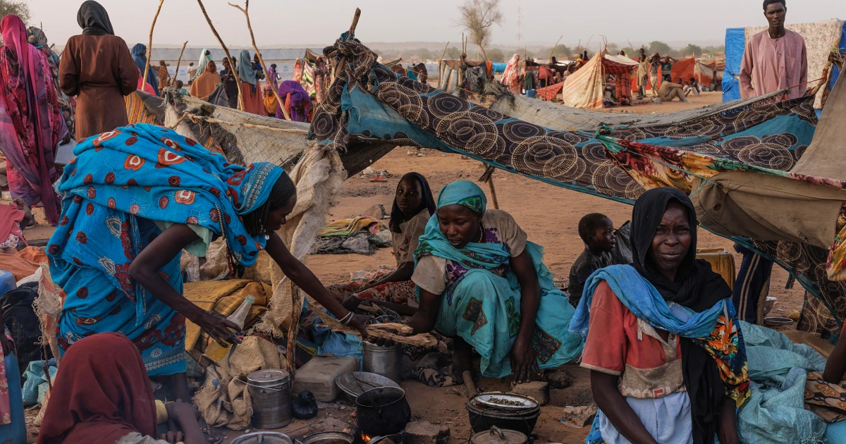সুদান এখন রক্তের শহর, কবরেরও জায়গা নেই