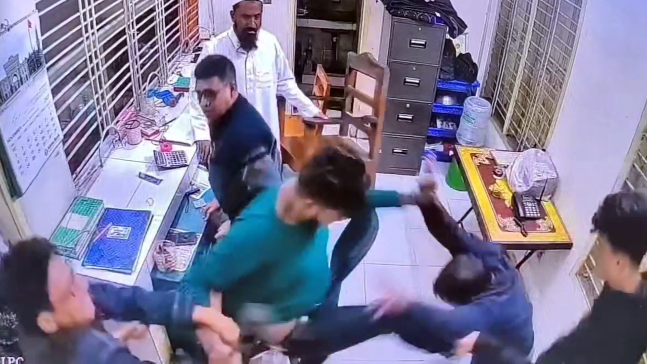 সেতুর টোল নিয়ে সহিংসতা