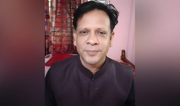 স্কুলছাত্রীর সঙ্গে সম্পর্কের অভিযোগ, থানায় শিক্ষকের স্ত্রীর অভিযোগ