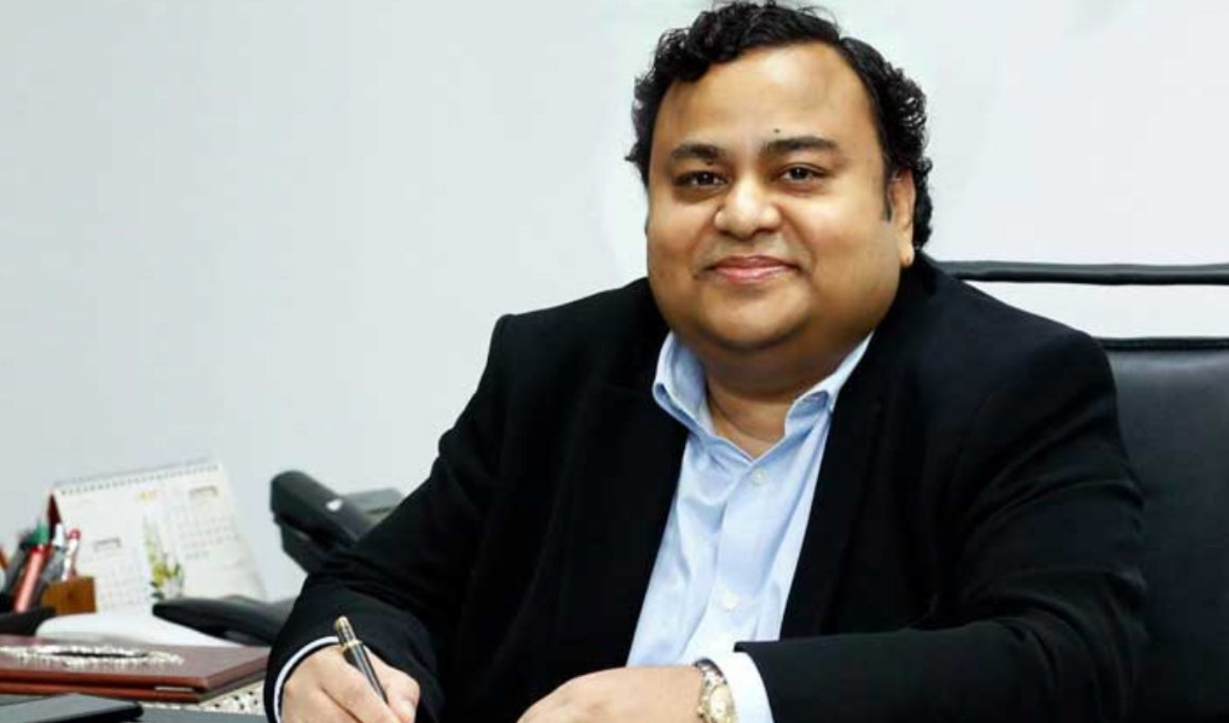 ১৬১৩ কোটি টাকা পাচার নাফিস সরাফাতসহ ৪ জনের বিরুদ্ধে মামলা চৌধুরী নাফিস সরাফাতের বিরুদ্ধে সিআইডির ১৬১৩ কোটি টাকার মানিলন্ডারিং মামলা