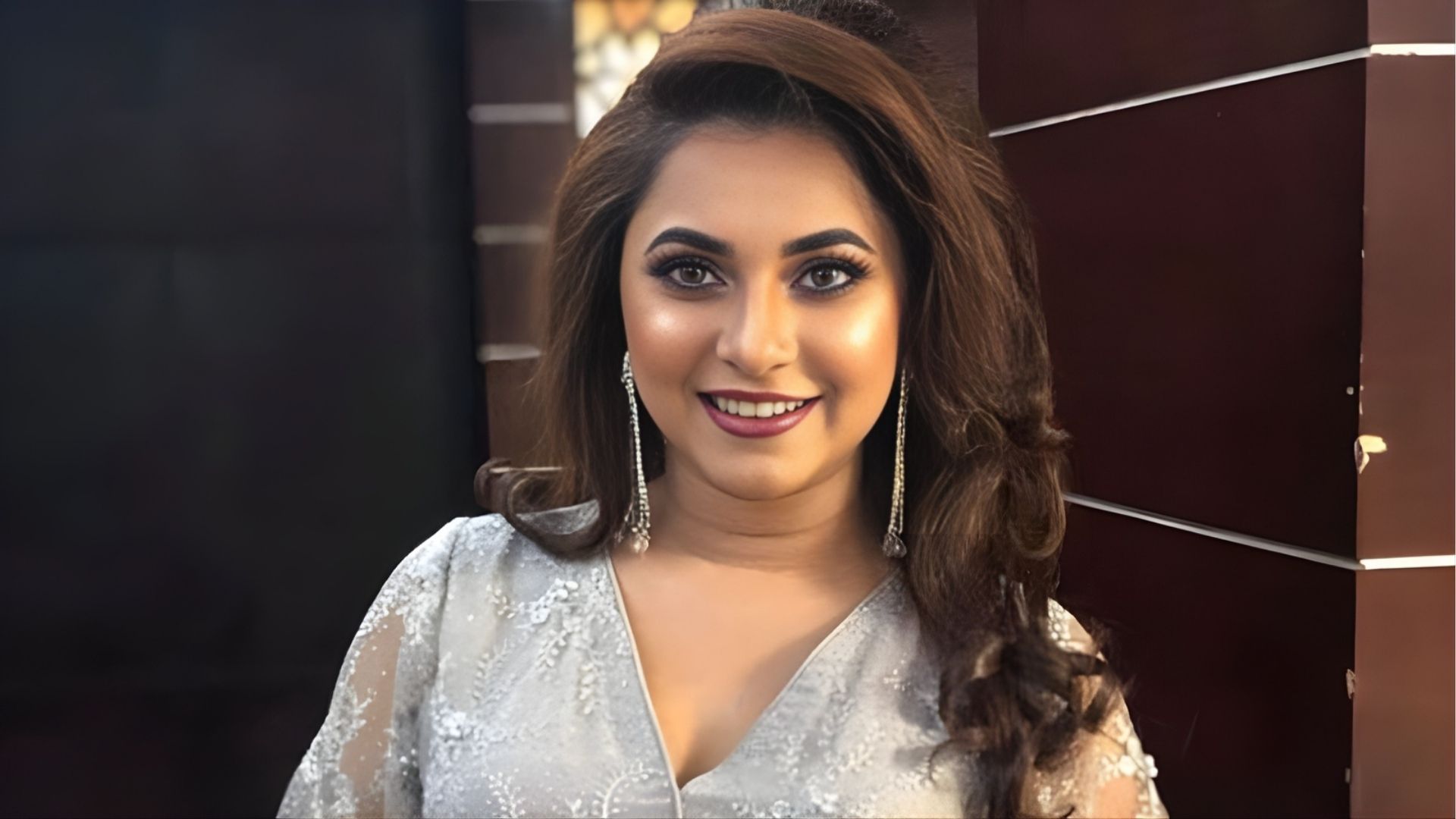 সানিয়া সুলতানা লিজা: ১৭ বছর পরেও মঞ্চে ঝলমল 1 ১৭ বছর পরেও মঞ্চে ঝলমল