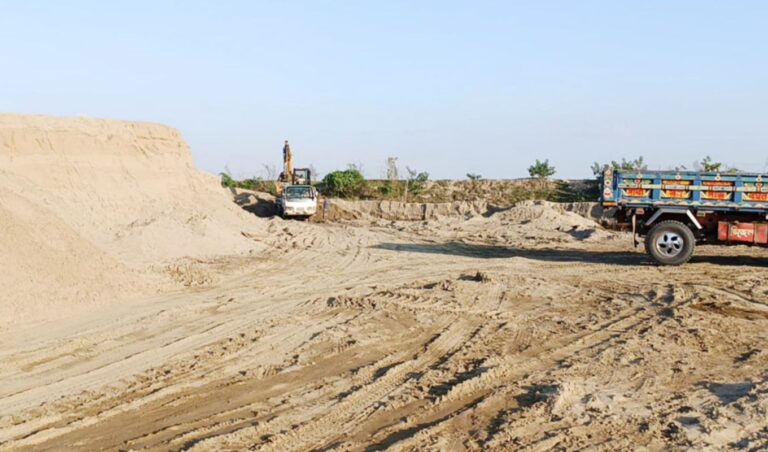 Illegal Sand Extraction Under the Cover of Road Repair সড়ক উন্নয়নের নামে শঙ্খ নদী থেকে বালু লুটপাট