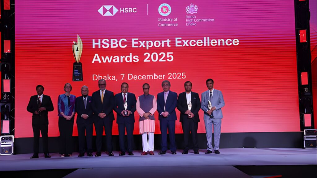 কে পেল বছরের সেরা রপ্তানিকারকের সম্মান তালিকা দেখে চমকে যাবেন কে পেল বছরের সেরা রপ্তানিকারকের সম্মান? তালিকা দেখে চমকে যাবেন!