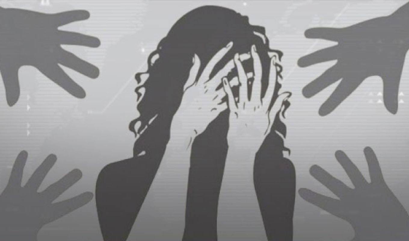 নোয়াখালীতে তরুণী ধর্ষণ: প্রতিবেশী তরুণ গ্রেপ্তার 1 নোয়াখালীতে বসতঘরে ঢুকে তরুণীকে ধর্ষণ গ্রেপ্তার ১ নোয়াখালীতে তরুণী ধর্ষণ: প্রতিবেশী তরুণ গ্রেপ্তার