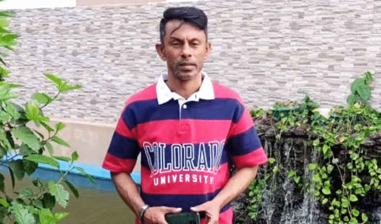 বহিষ্কারাদেশ উঠানোর দুই সপ্তাহ পর আবারও পিস্তলসহ গ্রেফতার স্বেচ্ছাসেবক দল নেতা বহিষ্কারাদেশ উঠানোর পর মাগুরায় পিস্তলসহ গ্রেফতার স্বেচ্ছাসেবক দল নেতা