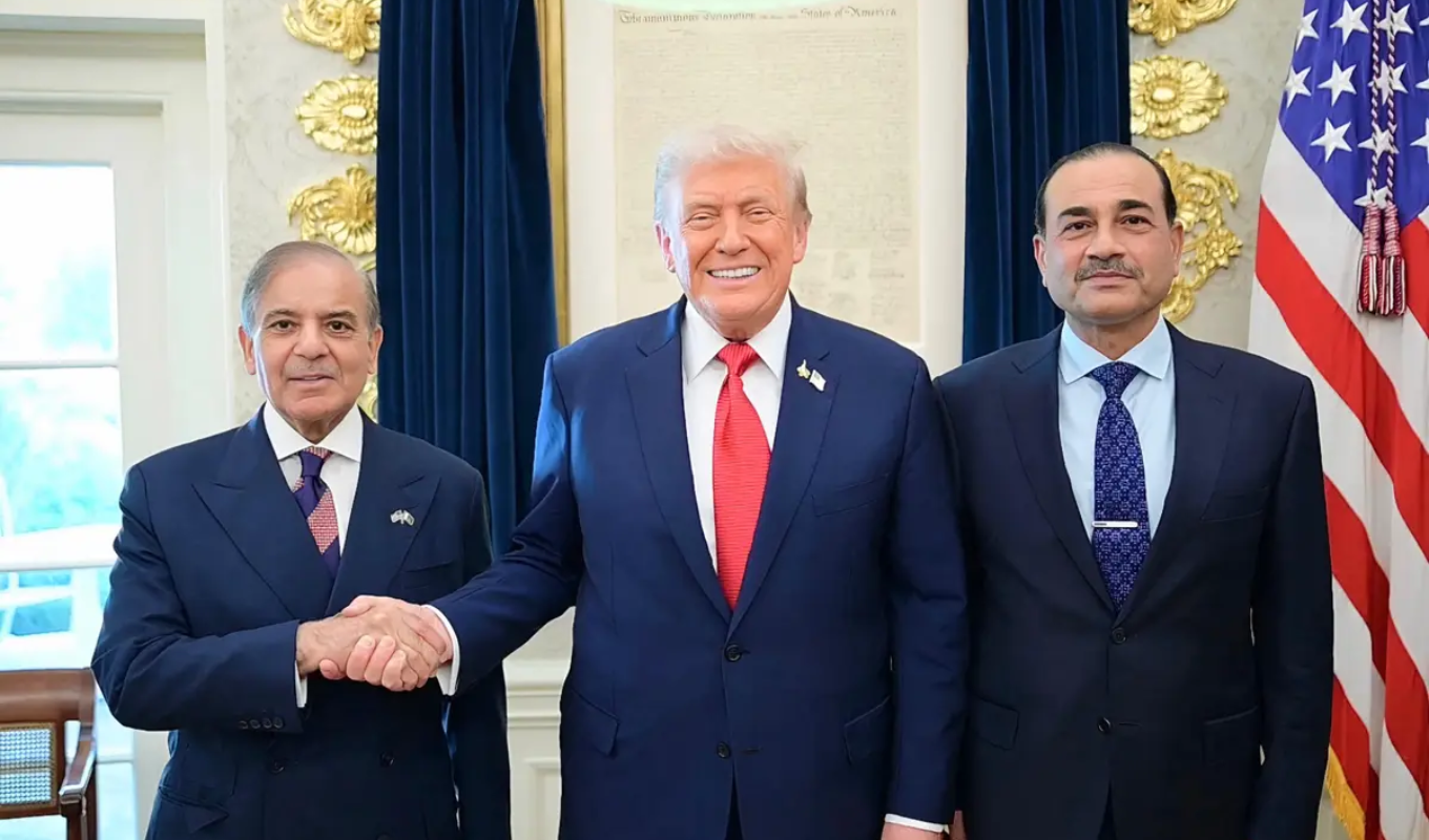 মার্কিন কংগ্রেসের উদ্বেগ পাকিস্তানের সামরিক নিয়ন্ত্রণাধীন ২০২৪ নির্বাচনে মার্কিন কংগ্রেসের উদ্বেগ পাকিস্তানের সামরিক নিয়ন্ত্রণাধীন ২০২৪ নির্বাচনে