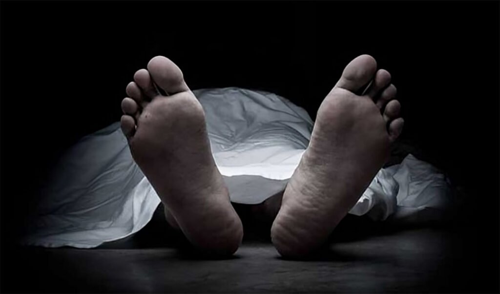 লাশ ২ ফতুল্লায় গানের অনুষ্ঠান থেকে বেরিয়ে যুবক খুন