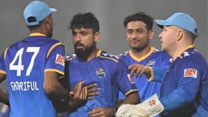 বিপিএলে চট্টগ্রামের দাপট স্বাগতিক সিলেটকে হারিয়ে টেবিলের শীর্ষে বিপিএলে চট্টগ্রামের দাপট স্বাগতিক সিলেটকে হারিয়ে টেবিলের শীর্ষে