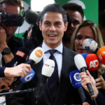 ইতিহাসে সর্বকনিষ্ঠ ও প্রথম সমকামী প্রধানমন্ত্রী পেল নেদারল্যান্ডস ৩৮ বছরেই নেদারল্যান্ডসের প্রধানমন্ত্রী জেটেন