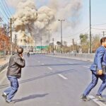 অনিশ্চয়তার আবর্তে মধ্যপ্রাচ্য দীর্ঘমেয়াদি যুদ্ধের পথে অঞ্চলটি দীর্ঘমেয়াদি যুদ্ধের মুখে মধ্যপ্রাচ্য: ইরানের পাল্টা আঘাতে রণকৌশল বদলাচ্ছে যুক্তরাষ্ট্র