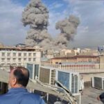 ইরানের শতাধিক সামরিক স্থাপনায় শক্তিশালী হামলার দাবি ইসরাইলের ইরানের শতাধিক সামরিক স্থাপনায় ভয়াবহ হামলার দাবি ইসরাইলের