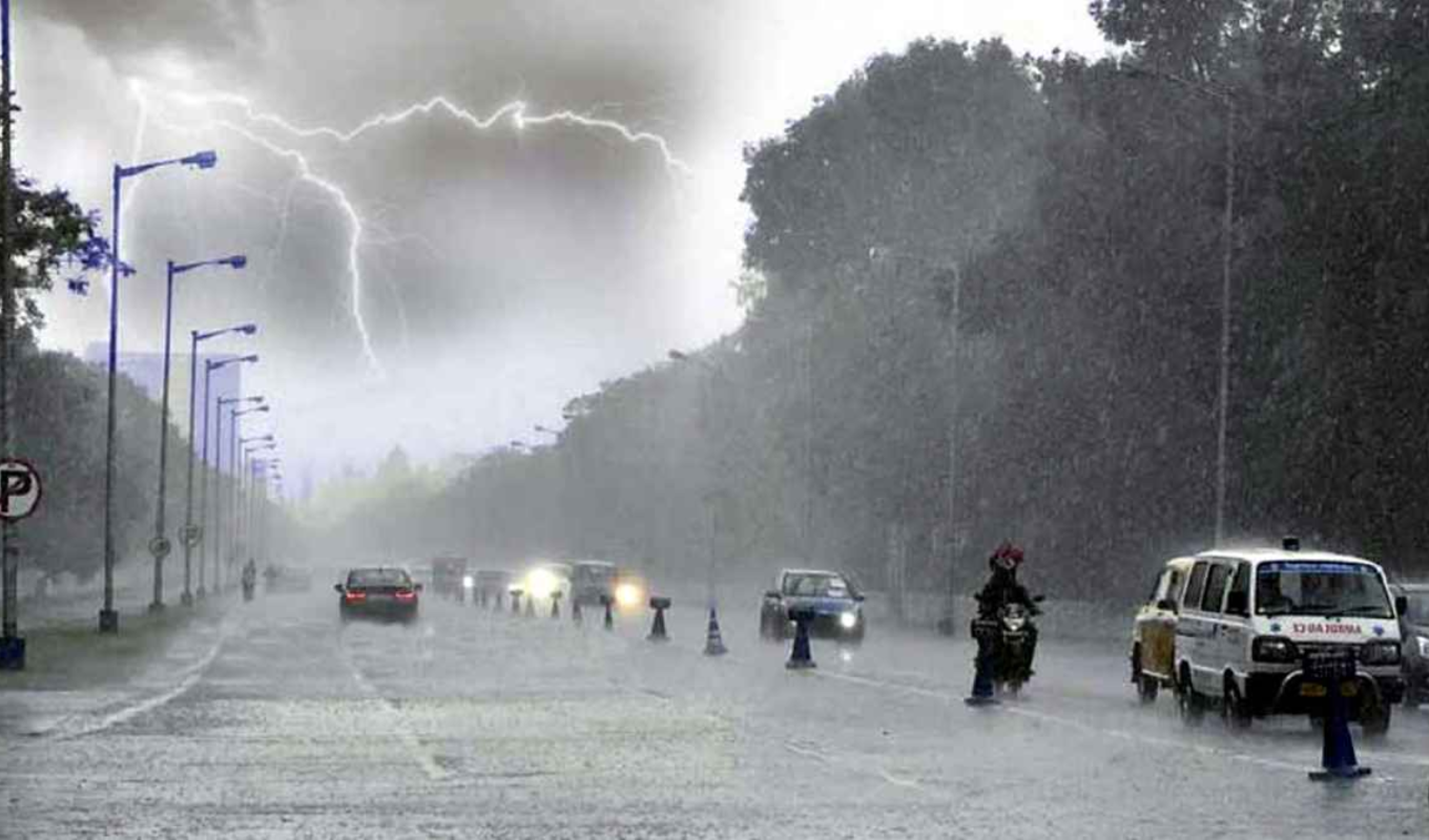ঈদের পরও বজ্রঝড় ও বৃষ্টিপাতের সতর্কতা জারি 1 ঈদের পরও বজ্রঝড় ও বৃষ্টিপাতের সতর্কতা জারি ঈদের পরও বজ্রঝড় ও বৃষ্টিপাতের সতর্কতা জারি