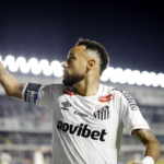 Neymar Clarifies Future Amidst Major League Soccer Interest সান্তোসে থাকছেন নেইমার উড়িয়ে দিলেন এমএলএস গুঞ্জন