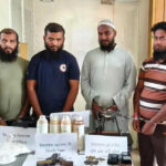 কামরাঙ্গীরচর কেরানীগঞ্জে অস্ত্রসহ গ্রেপ্তার কামরাঙ্গীরচর-কেরানীগঞ্জে অস্ত্রসহ গ্রেপ্তার