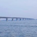 পদ্মায় নৌ পুলিশের অভিযানে সশস্ত্র হামলা পাঁচ পুলিশ সদস্য গুলিবিদ্ধ পদ্মা নদীতে নৌ পুলিশের ওপর সশস্ত্র হামলা