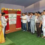 বগুড়ায় সিটি করপোরেশনের নামফলক উন্মোচন করলেন প্রধানমন্ত্রী বগুড়া পৌর ভবনে সিটি করপোরেশনের নামফলক উন্মোচন করলেন প্রধানমন্ত্রী