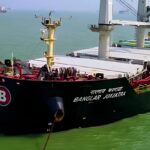 হরমুজে আটকে বাংলার জয়যাত্রা জাহাজ হরমুজে আটকে বাংলার জয়যাত্রা জাহাজ