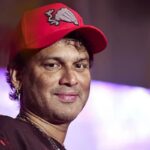 জুবিনকে ঠকিয়ে ম্যানেজারের আত্মসাৎ করা সম্পদ বাজেয়াপ্তের নির্দেশ আদালতের জুবিনের অর্থ আত্মসাৎে ম্যানেজারের সম্পদ বাজেয়াপ্তের নির্দেশ আদালতের