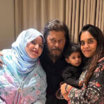 পরিবারের সঙ্গে ঈদে জেমসের আবেগঘন মুহূর্ত পরিবারের সঙ্গে ঈদে জেমসের আবেগঘন মুহূর্ত