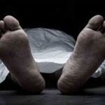 গাইবান্ধায় মাদরাসা মাঠে পার্কিং বাসে মিলল যুবকের মরদেহ গাইবান্ধায় মাদরাসা মাঠে পার্কিং বাসে মিলল যুবকের মরদেহ