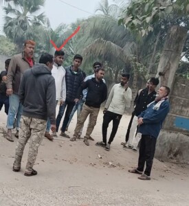 কেরানীগঞ্জে জমি দখল-চাঁদাবাজির অভিযোগে আতঙ্কে স্থানীয়রা 1 কেরানীগঞ্জে জমি দখল চাঁদাবাজির অভিযোগে আতঙ্কে স্থানীয়রা 1 কেরানীগঞ্জে জমি দখল-চাঁদাবাজির অভিযোগে আতঙ্কে স্থানীয়রা