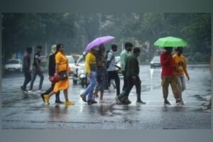সারাদেশে বৃষ্টির আভাস, বাড়তে পারে দিনের তাপমাত্রা
