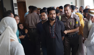 বসুন্ধরা থেকে গ্রেপ্তার ১৫ আওয়ামী লীগ নেতাকর্মী রিমান্ডে